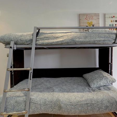 Apartamento 071 - Beachside Studio Perfect For A Family Getaway Torremolinos Exterior foto