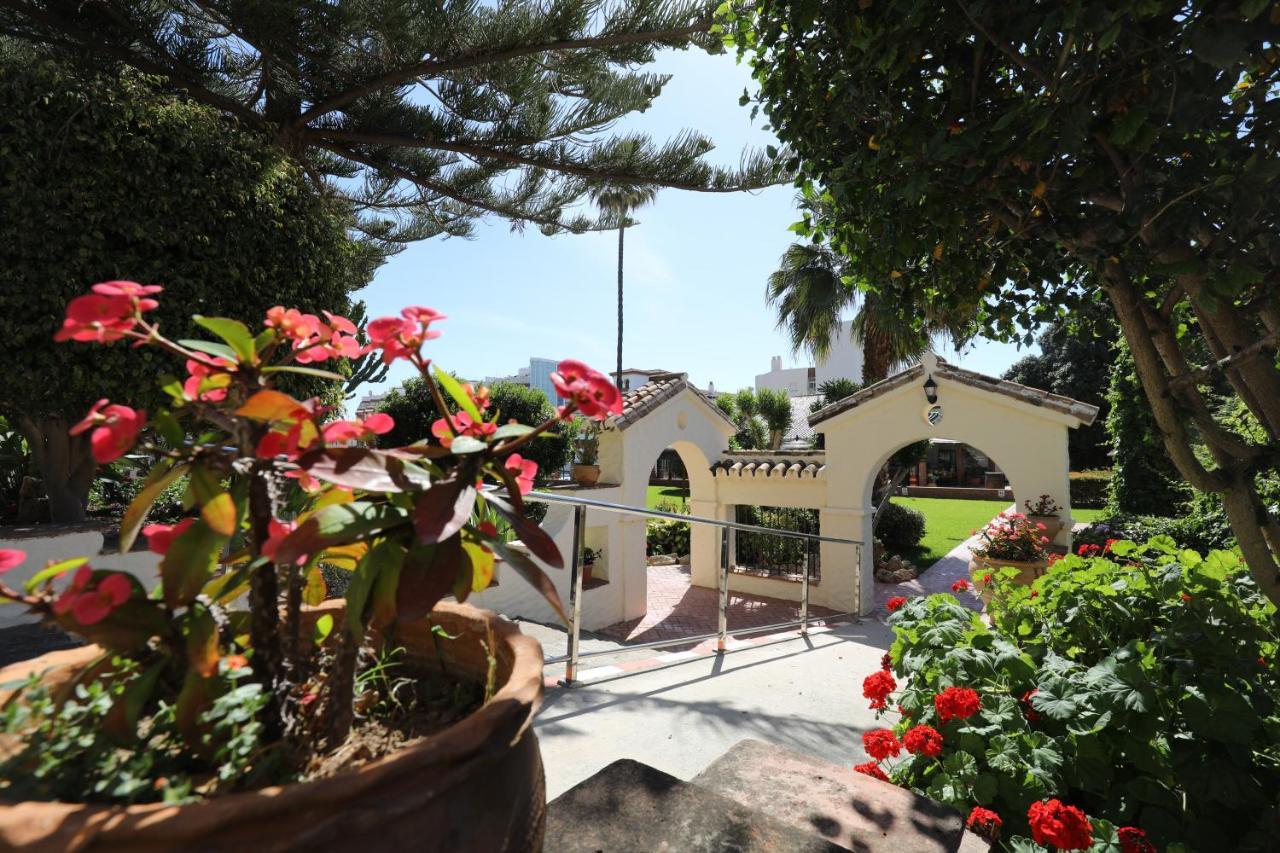 Apartamento 071 - Beachside Studio Perfect For A Family Getaway Torremolinos Exterior foto